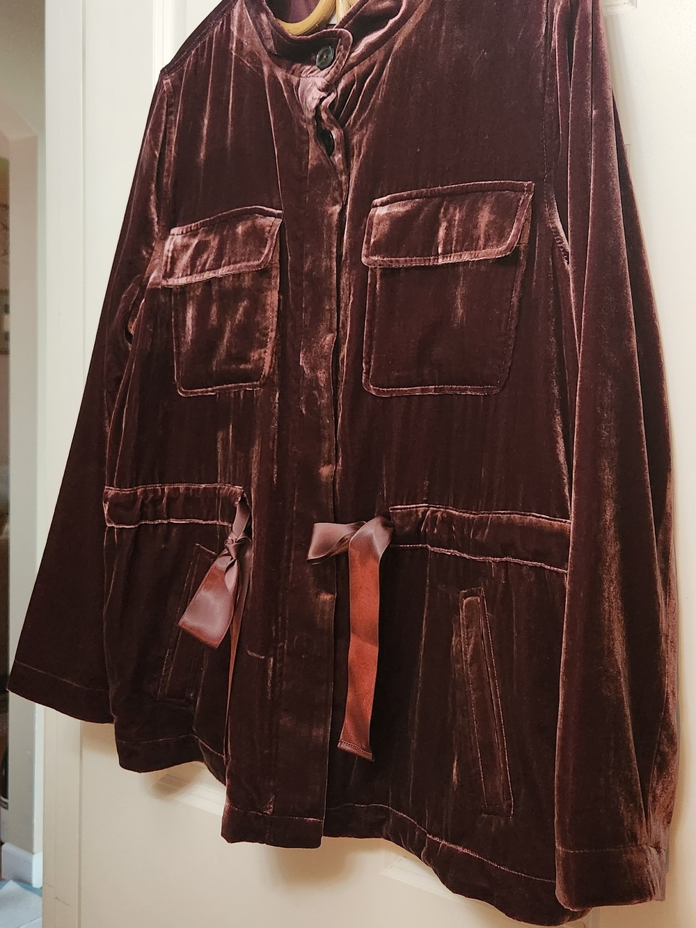 LOFT, Velvet, Utility Jacket in Deep Wine, XL. Soft and So Comfortable.